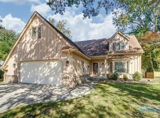 6770 Brintwood Rd, Sylvania, OH 43560