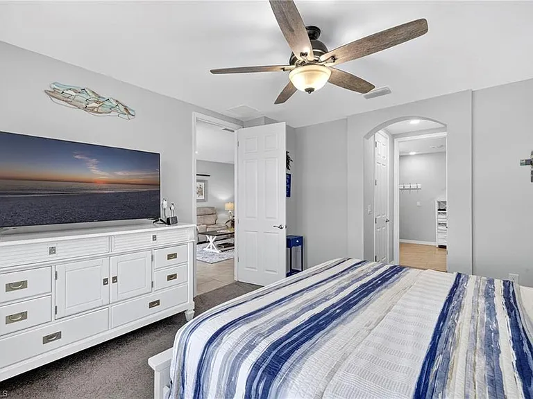 14582 Edgewater Cir — Photo 14