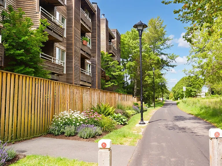 Westwood Court — Photo 13