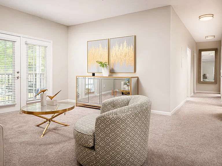 The Pointe at Highland — Photo 10