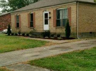 3821 Oboe Dr, Louisville, KY 40216