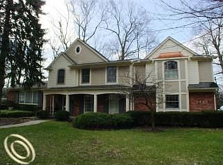 1st image of 1441 Linden St