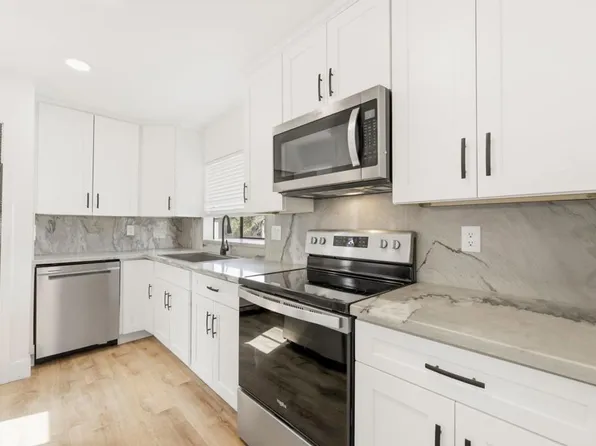 3641 Avocado Village Ct Unit 149, La Mesa, CA 91941