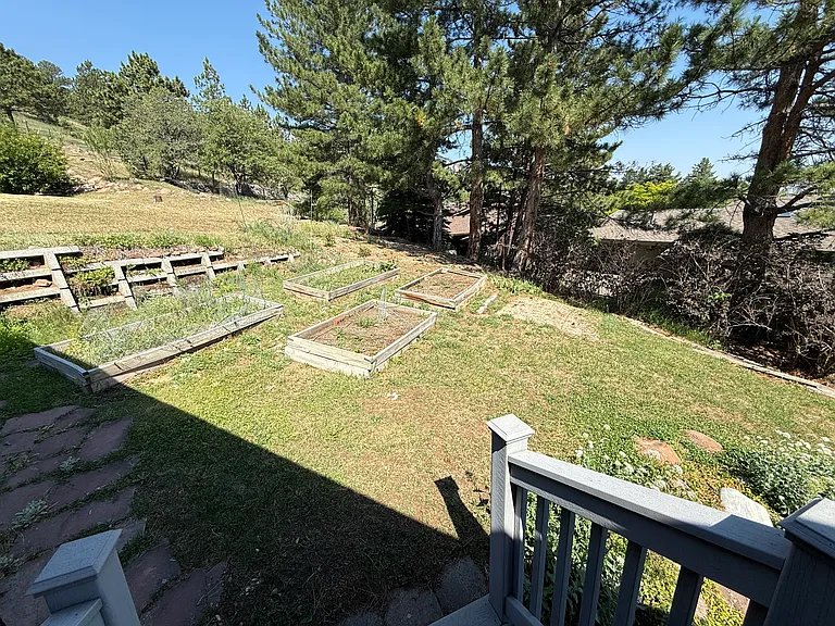 2620 Briarwood Dr — Photo 36