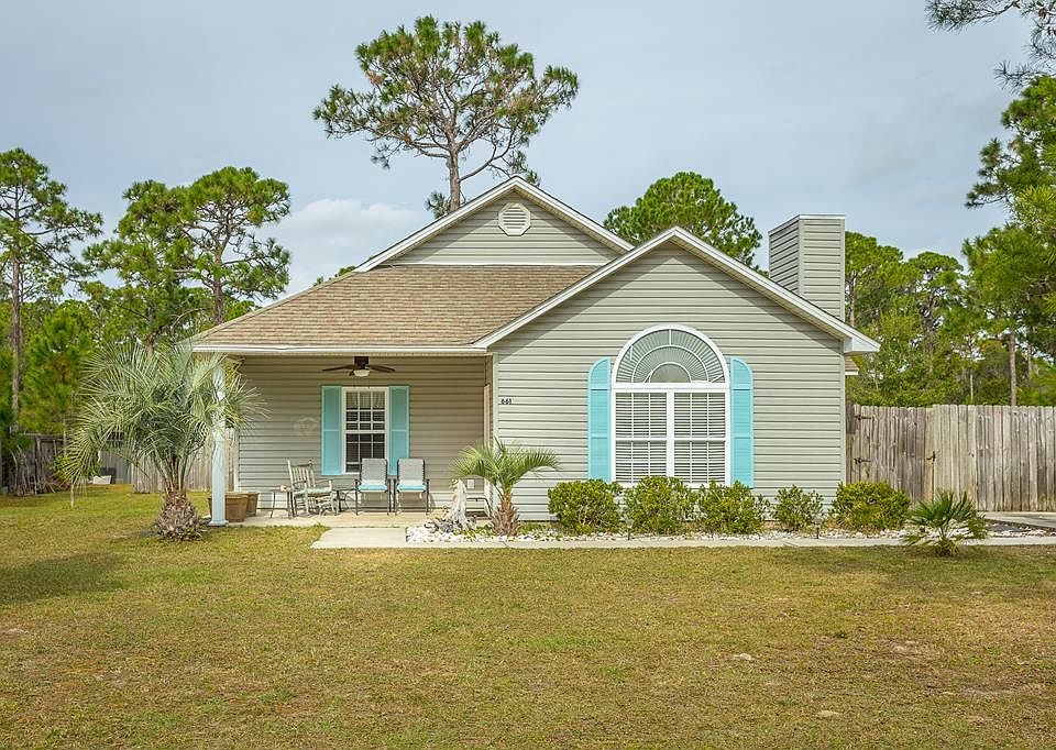 1st image of 661 Cypress Ln