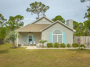661 Cypress Ln, Eastpoint, FL 32328
