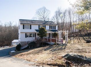 2 Acorn Rd, Brewster, NY 10509