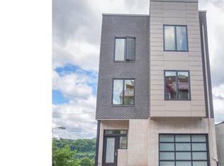 4342 Boone St, Philadelphia, PA 19128