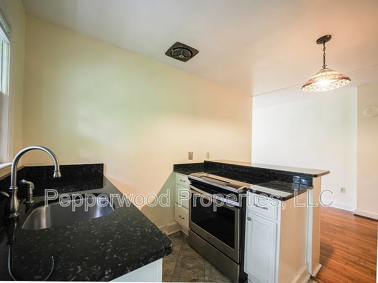 336 W Hampton Ave #1 — Photo 8