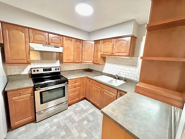 119 Crescent Cir — Photo 11