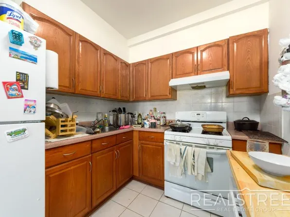 90 Moore Street image 19 of 19