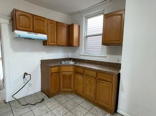 64 Bidwell Ave #2, Jersey City, NJ 07305