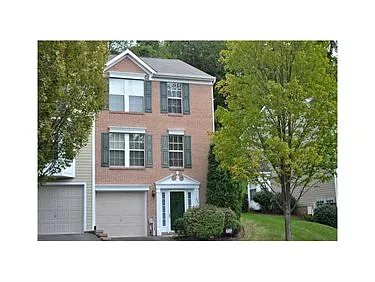 363 Murrays Ln photo 1