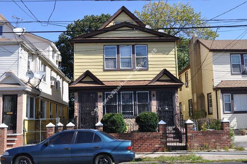 1st image of 11111 153rd St