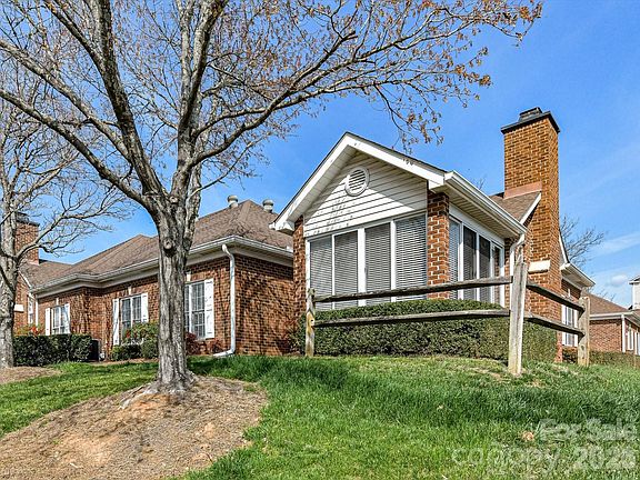 2nd image of 8568 Windsor Ridge Dr