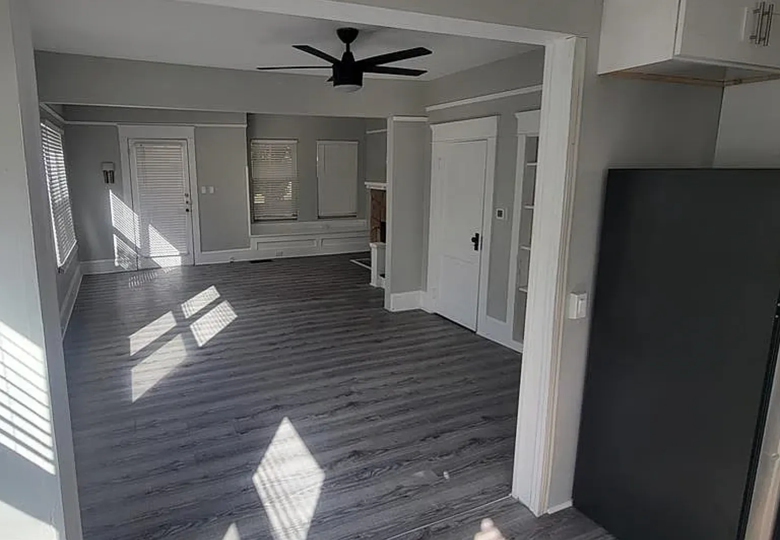 2 bed, 1.5 bath, 1000 sqft, $1,800 — Photo 4