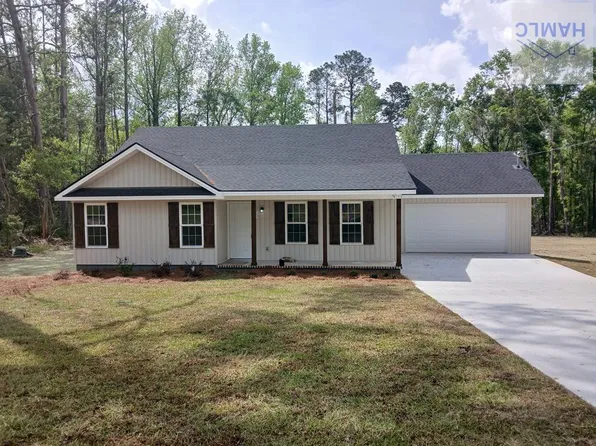301 Jay St, Glennville, GA 30427