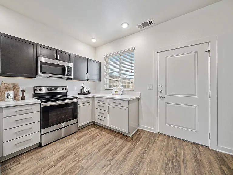 Townhomes at Twenty01 — Photo 12