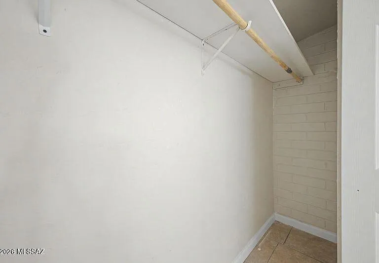 3762 E 22nd St #B — Photo 16