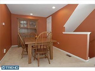4th image of 4446 Somerset Ln