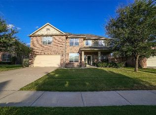 808 Dogwood Dr, Burleson, TX 76028