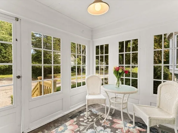 90 Silver St, Randolph, MA 02368