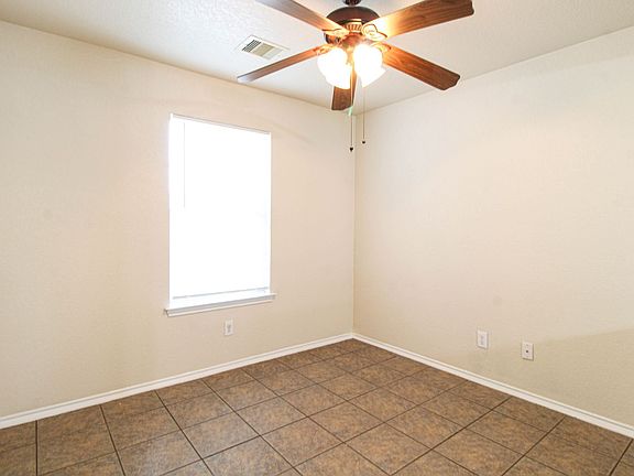 4th image of 6515 Rosewood Crst