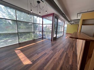 1015 Wealthy St SE, Grand Rapids, MI 49506