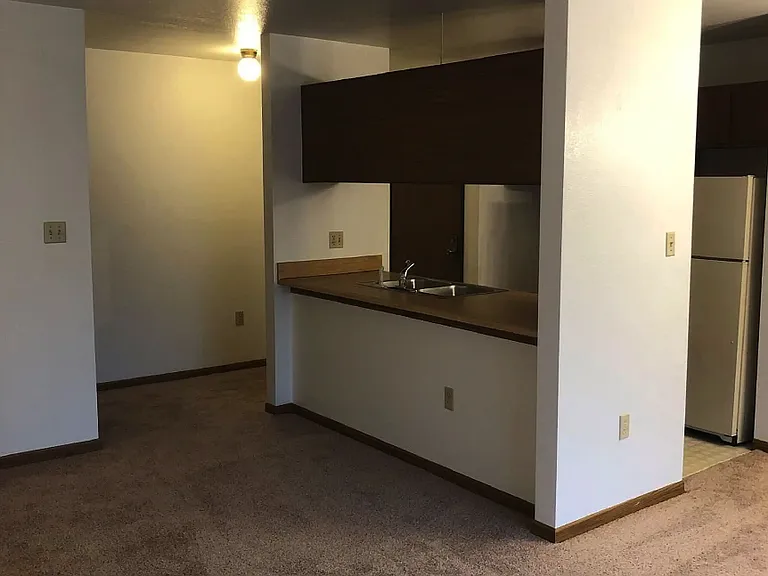 158 Meadowwood Ln #158 — Photo 3