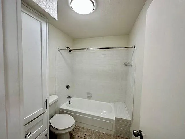 1 bed, 837 sqft, $1,400 — Photo 3