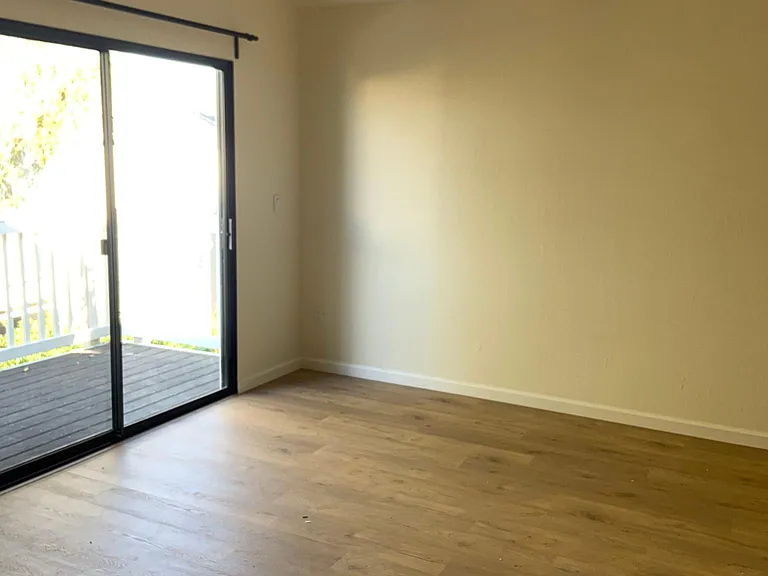 149 Oak Park Dr — Photo 18