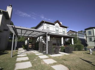 2401 Rose Palm Pl, Atlanta, GA 30315