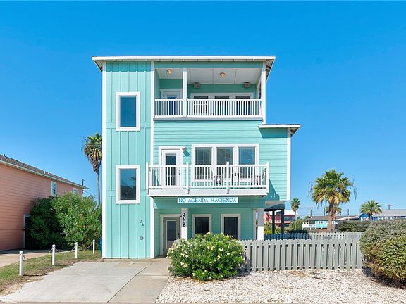 3rd image of 2008 Sand Point Cir
