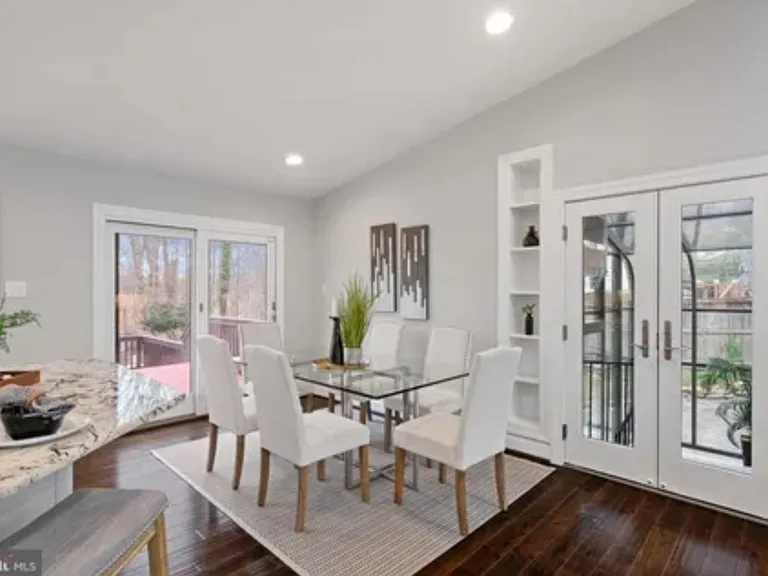 3711 Spicewood Dr — Photo 6