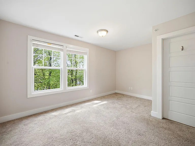 2800 Bedford Green Dr #106 — Photo 14