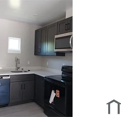1403 Carleton St #G — Photo 1