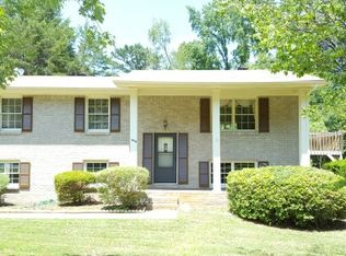 1254 Morrow Rd, Morrow, GA 30260