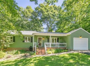 1 Frond Ct, Williamsburg, VA 23188