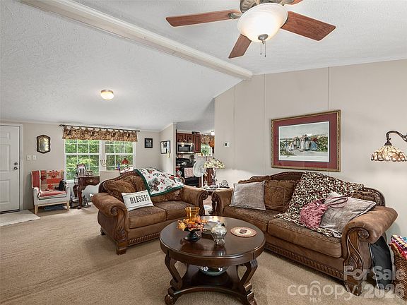 5th image of 166 Indian Springs Rd