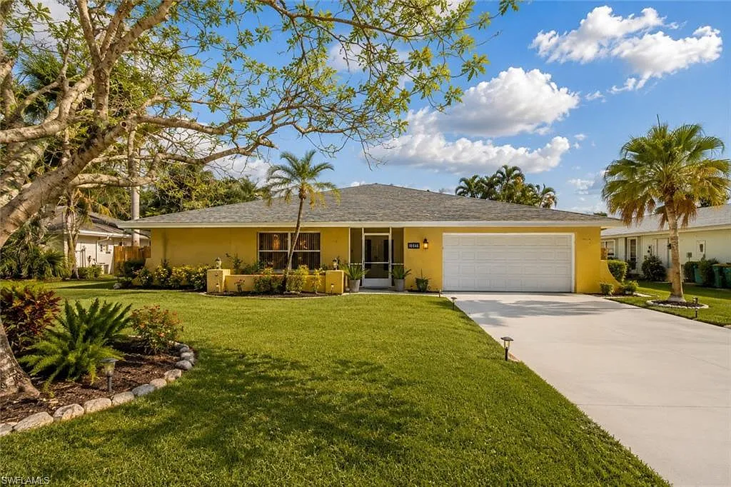 4 bed, 2.0 bath, 1875 sqft, $3,600 — Photo 1