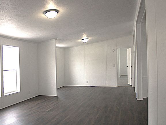 3rd image of 310 N Ohio St