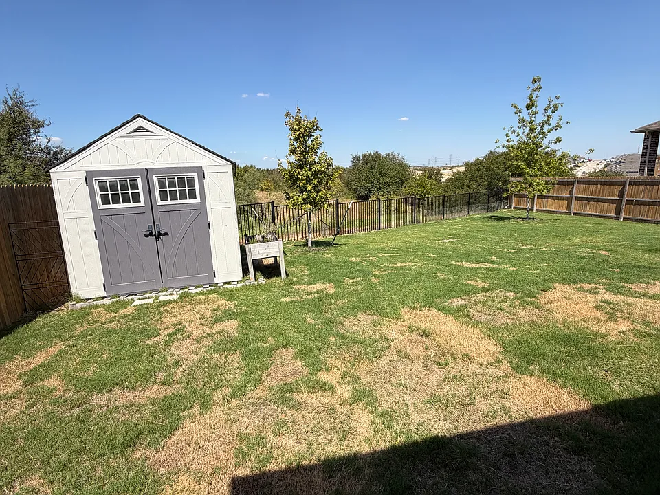 2908 Edgerton Rd