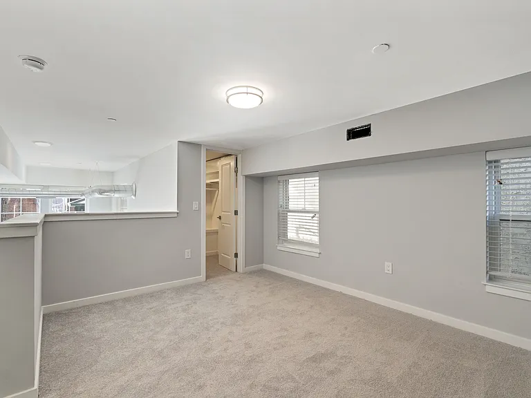 4649 Umbria St #101 — Photo 19