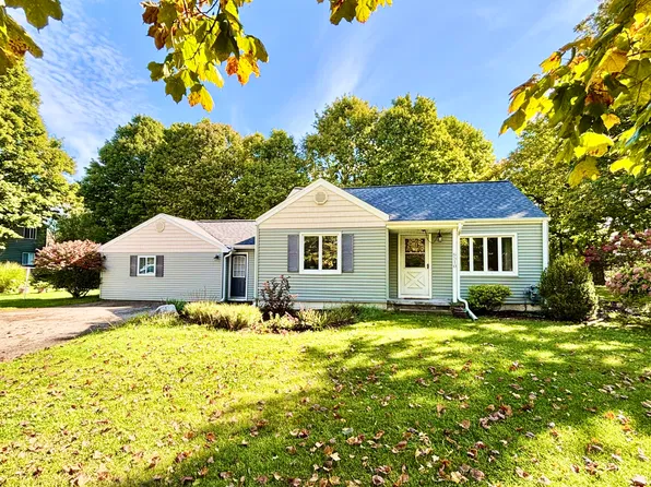 6510 Creyts Rd, Dimondale, MI 48821