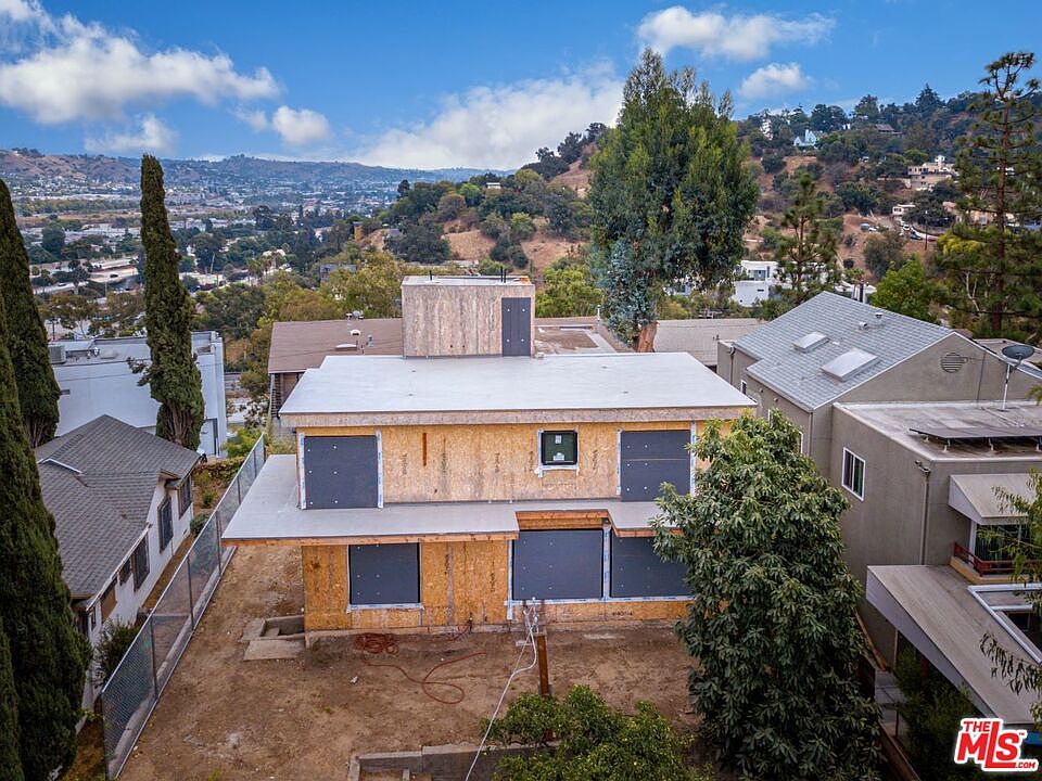 1st image of 2629 Corralitas Dr