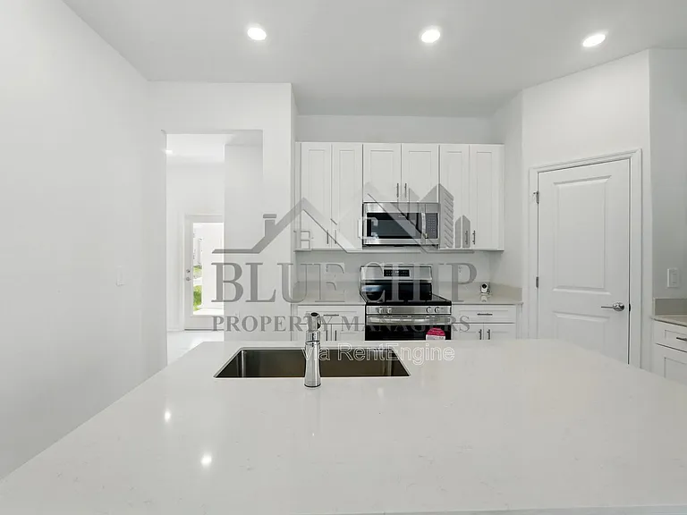 1958 Rider Rain Ln — Photo 12