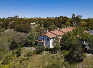 2832 Winthrop Ave, Carlsbad, CA 92010