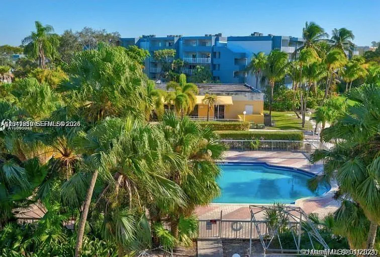 9365 Fontainebleau Blvd #E231 — Photo 2