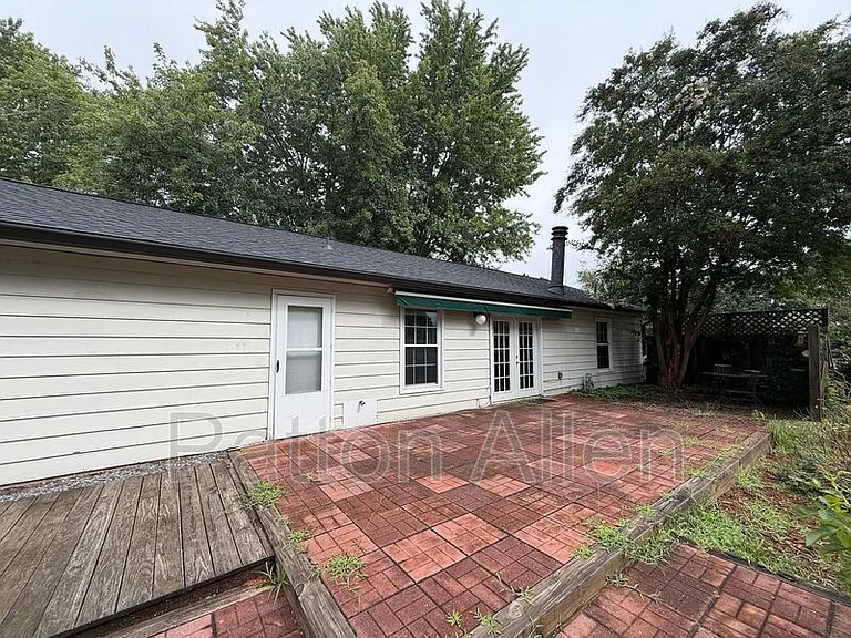 105 Scottlynn Ct — Photo 24