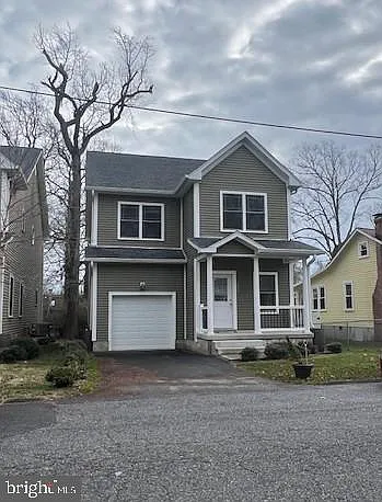 8925 Erie Ave — Photo 1